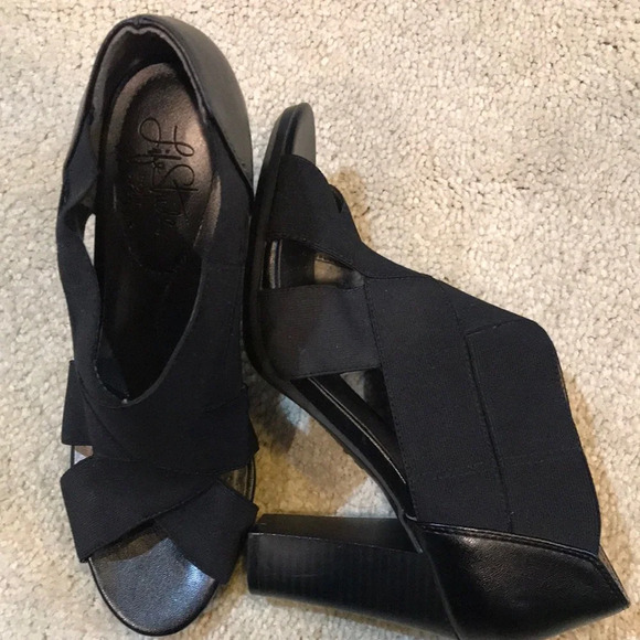 Life Stride Black Stretch Pull On Peep Toe Sandals with 4 inch heel-Size 7 - Picture 1 of 8